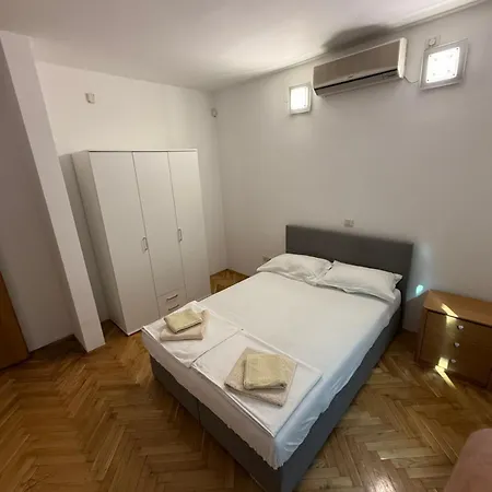 Chiara Appartement *